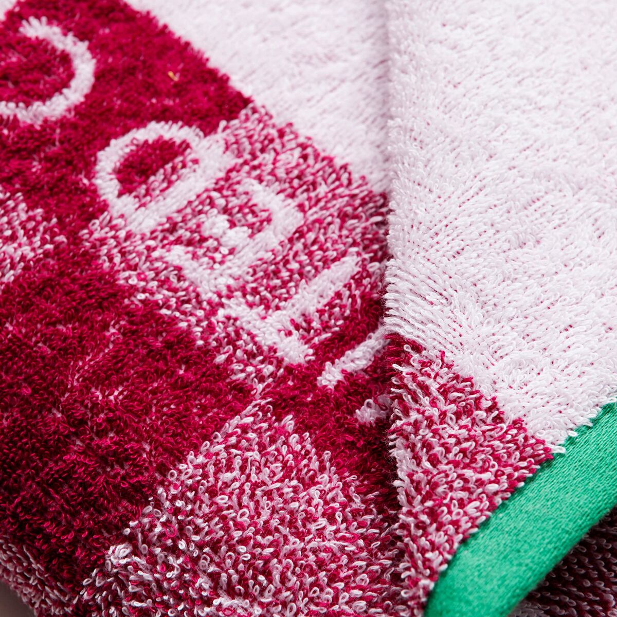 V6H0D8578314FF248EDE2683654864419CBR3728800P4