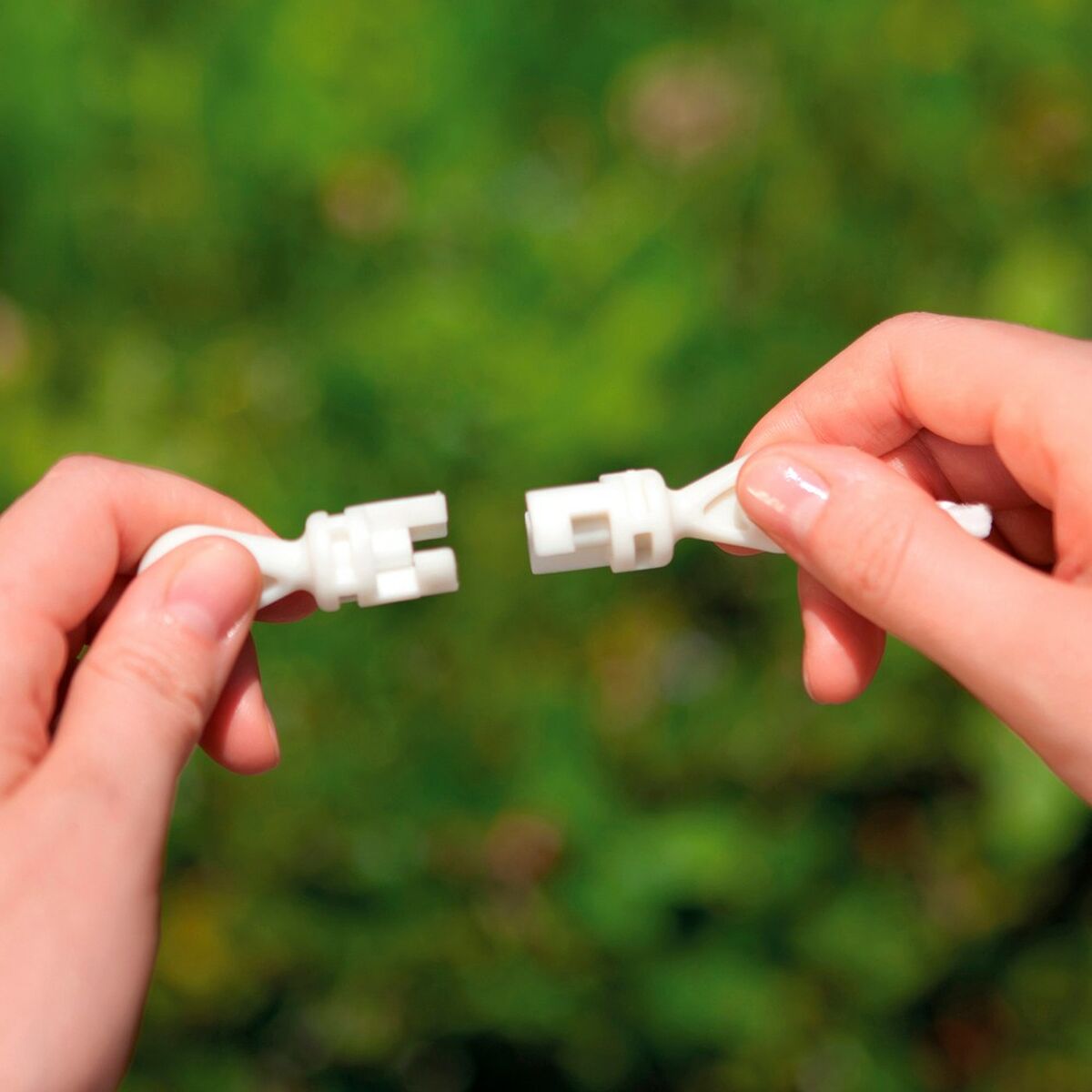 V8H162054ABDF657E6A05913CC38B1CEDBER5421633P4